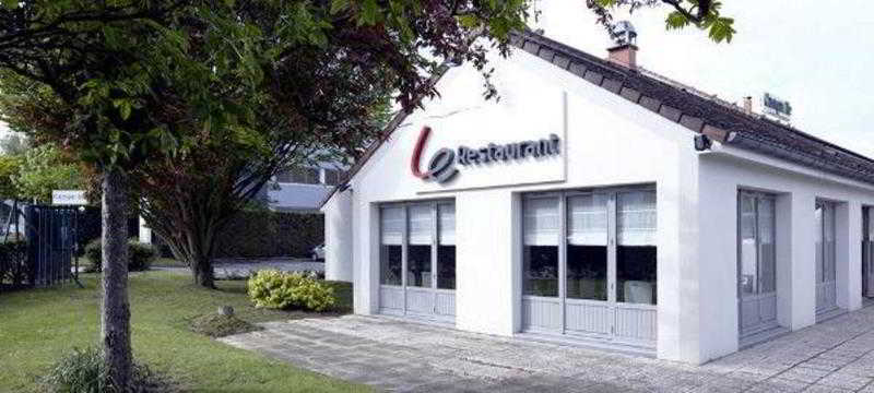 Hotel Campanile Les Ulis - Courtaboeuf Zewnętrze zdjęcie