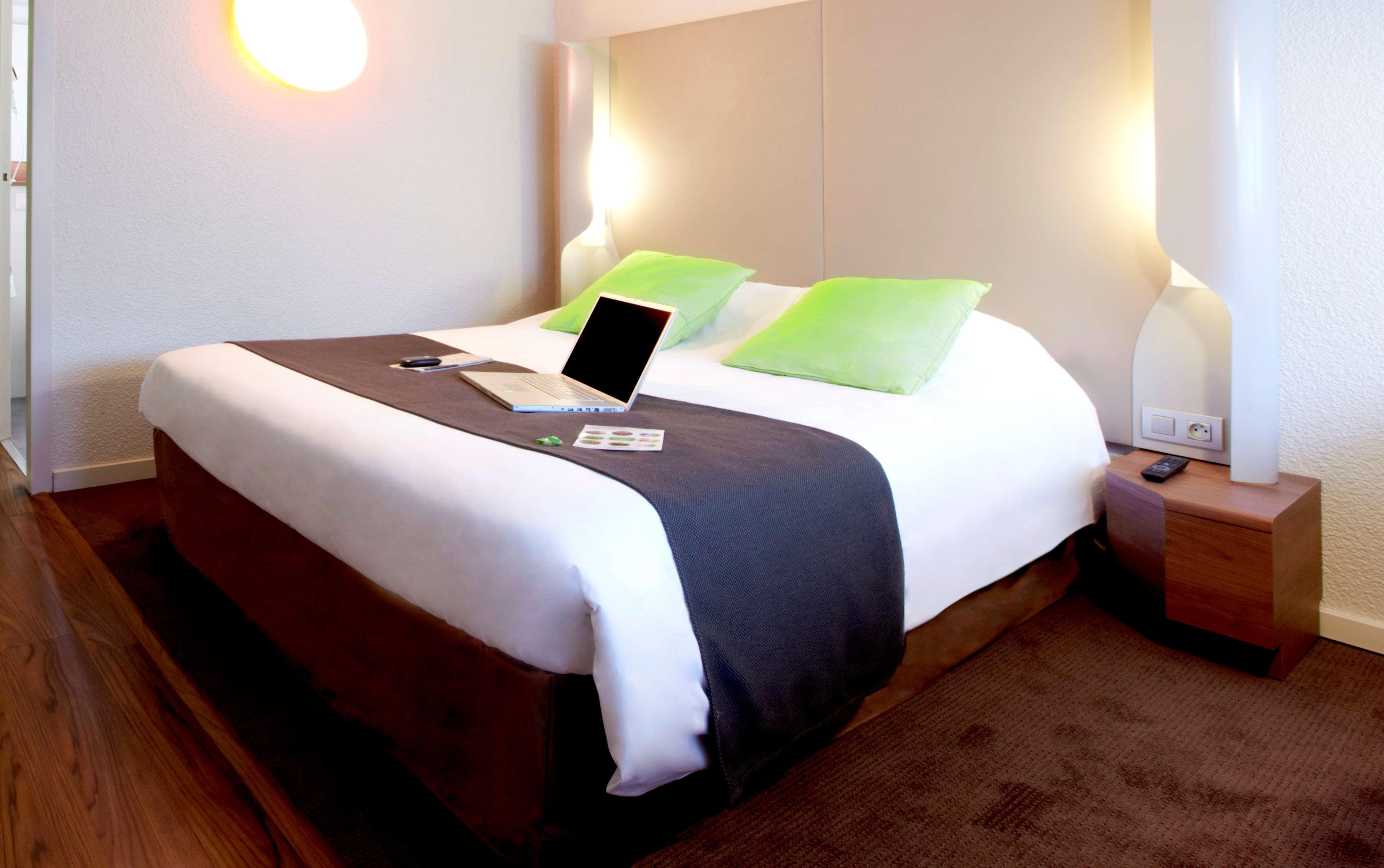 Hotel Campanile Les Ulis - Courtaboeuf Zewnętrze zdjęcie