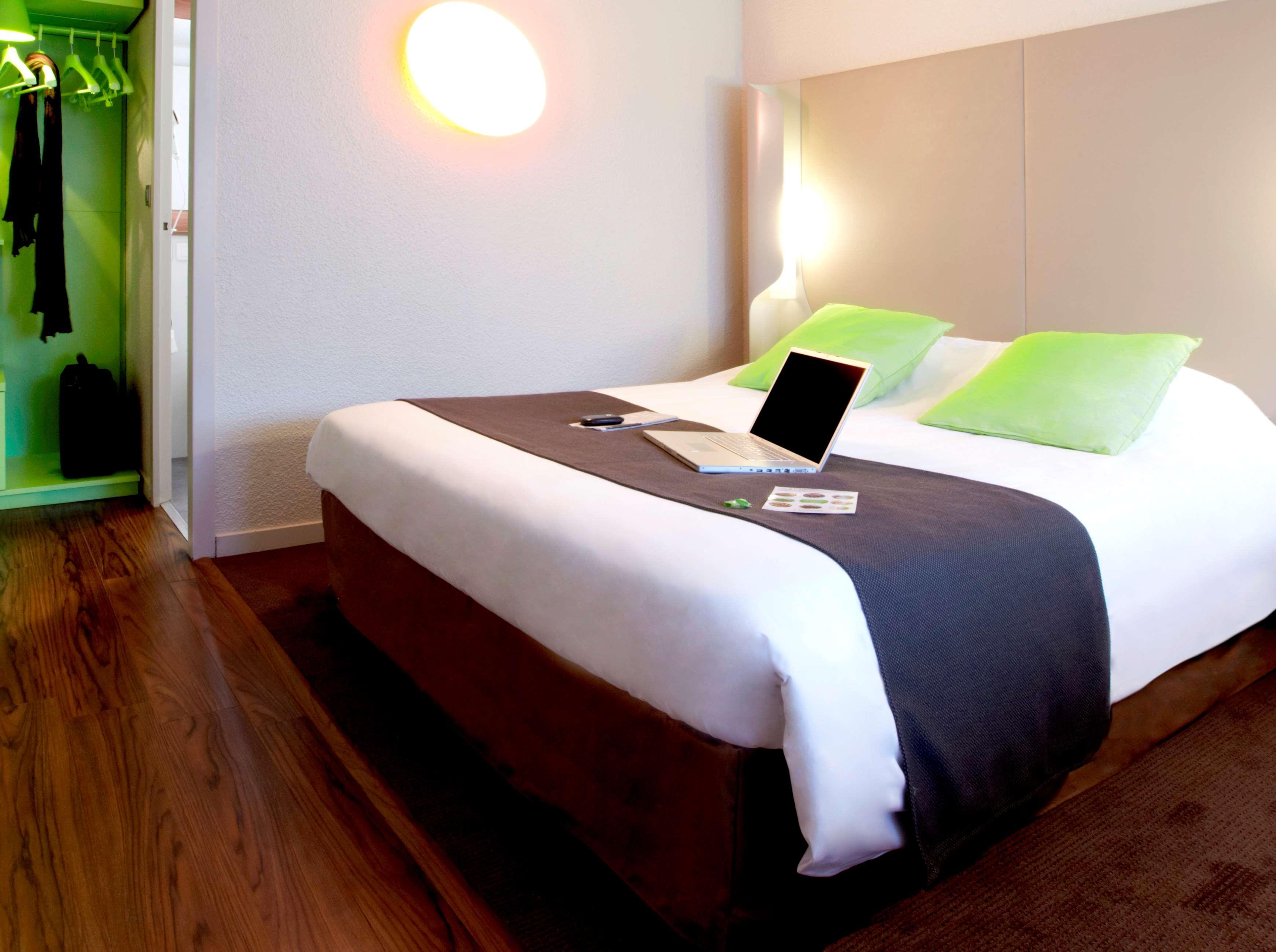 Hotel Campanile Les Ulis - Courtaboeuf Zewnętrze zdjęcie