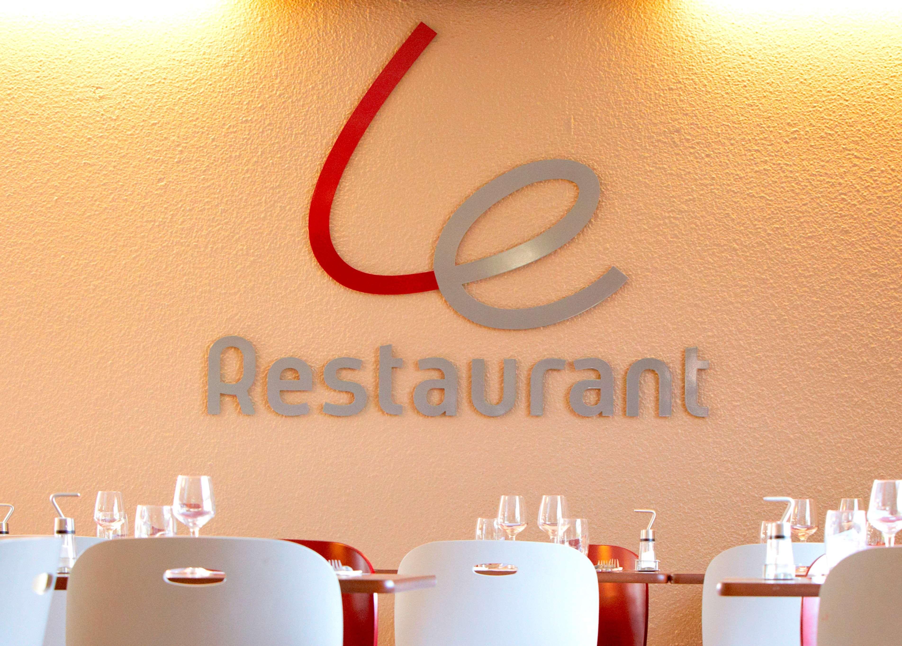 Hotel Campanile Les Ulis - Courtaboeuf Zewnętrze zdjęcie