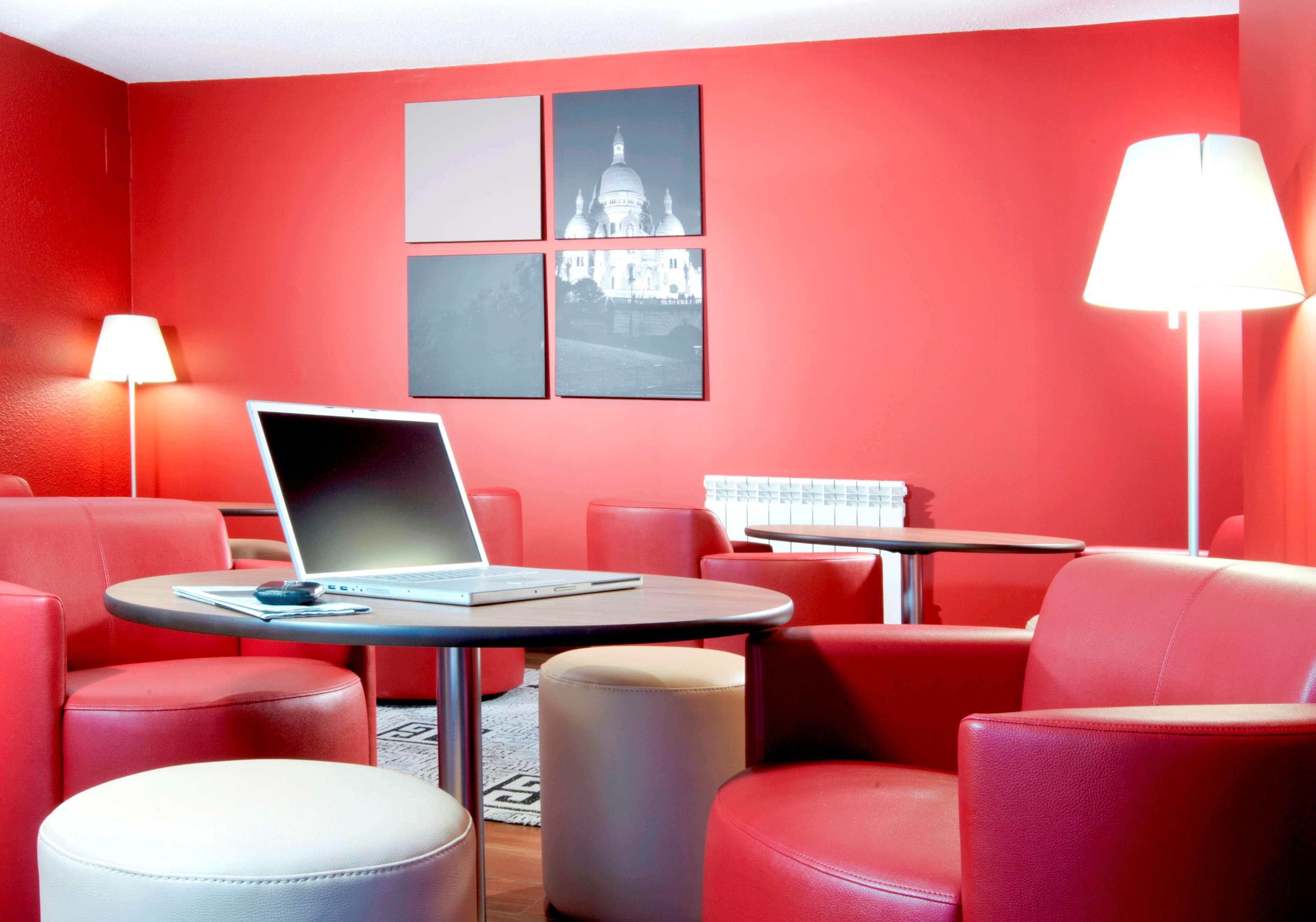Hotel Campanile Les Ulis - Courtaboeuf Zewnętrze zdjęcie
