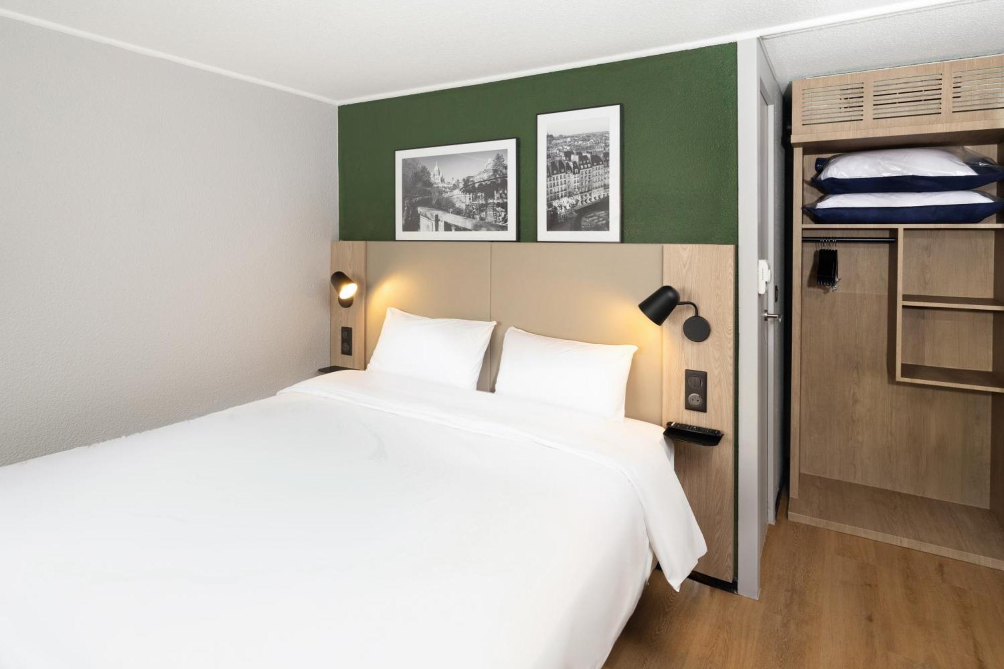 Hotel Campanile Les Ulis - Courtaboeuf Zewnętrze zdjęcie