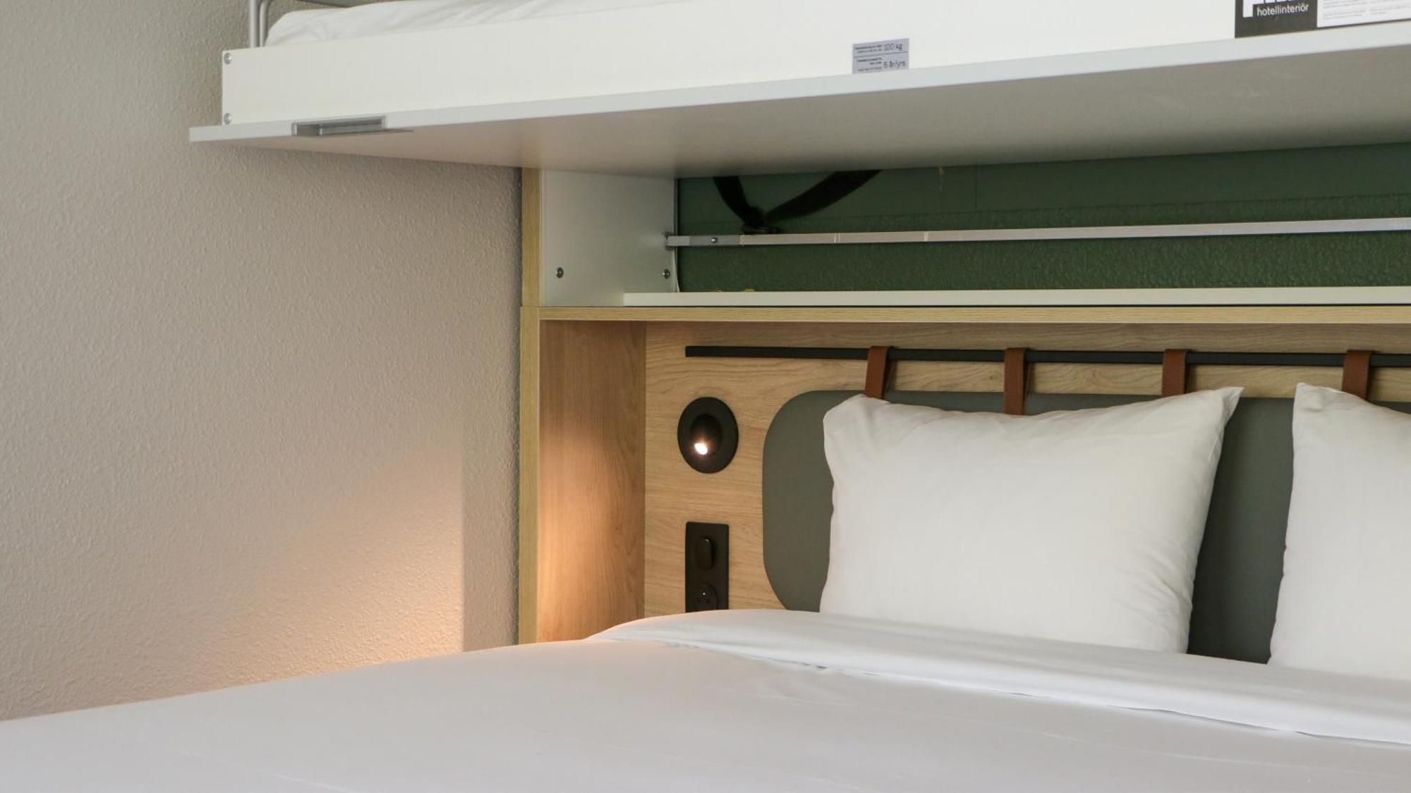 Hotel Campanile Les Ulis - Courtaboeuf Zewnętrze zdjęcie