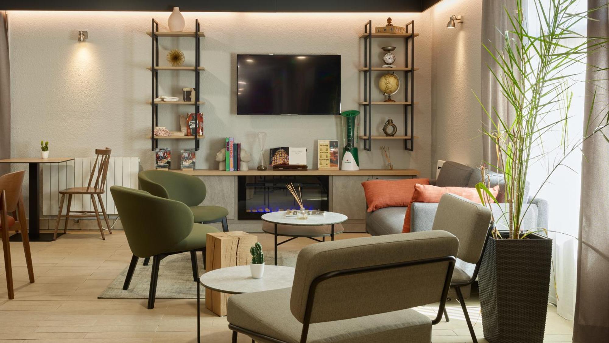 Hotel Campanile Les Ulis - Courtaboeuf Zewnętrze zdjęcie